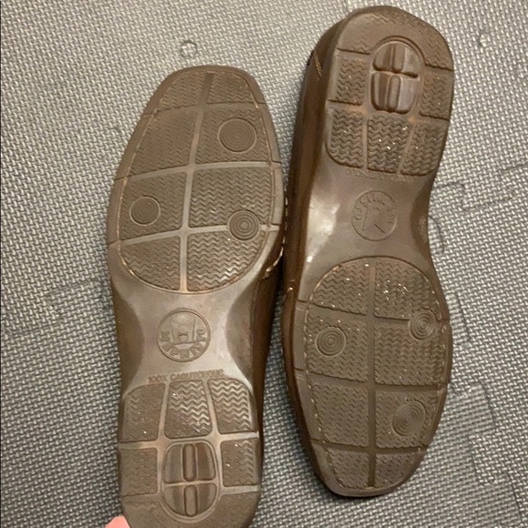 Mephisto Edlef brown loafers.
